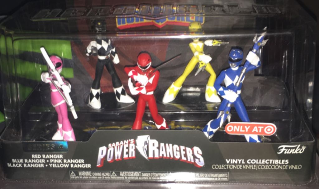 Power Rangers  vinyl figure collectible [Barcode 889698241519] - Main Image 2