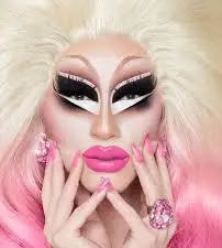 Trixie Mattel - Funko vinyl figure collectible [Barcode 889698237314] - Main Image 3