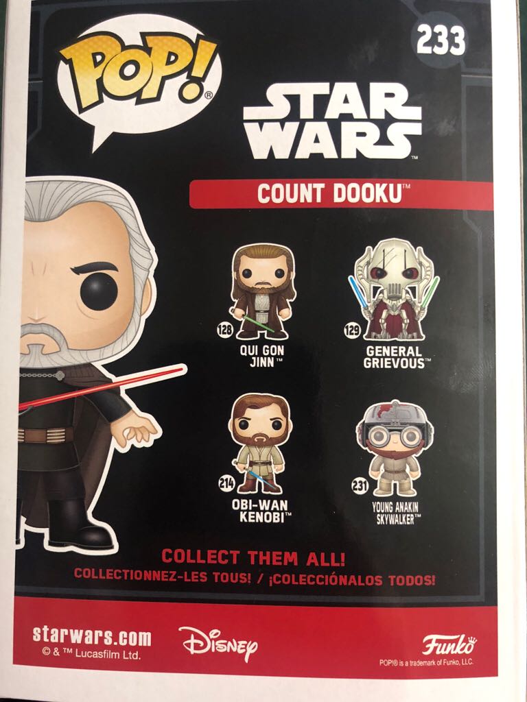Count Dooku - Star Wars vinyl figure collectible - Main Image 2