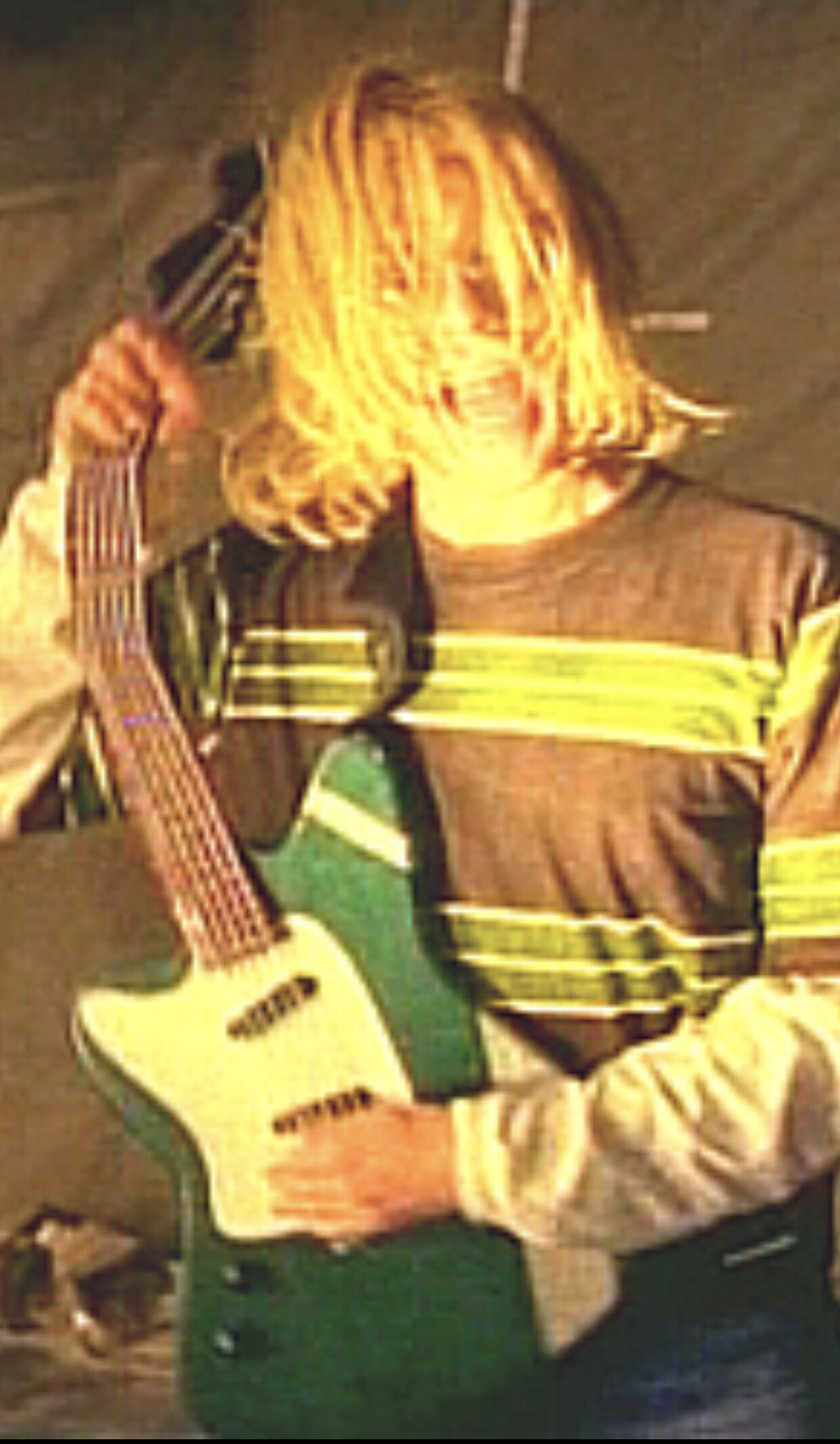 Cobain, Kurt - Kurt Cobain vinyl figure collectible [Barcode 889698247771] - Main Image 4