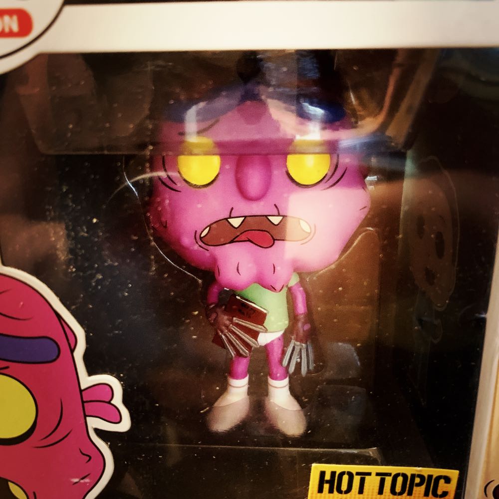 Scary Terry - Rick & Morty vinyl figure collectible [Barcode 889698260411] - Main Image 3