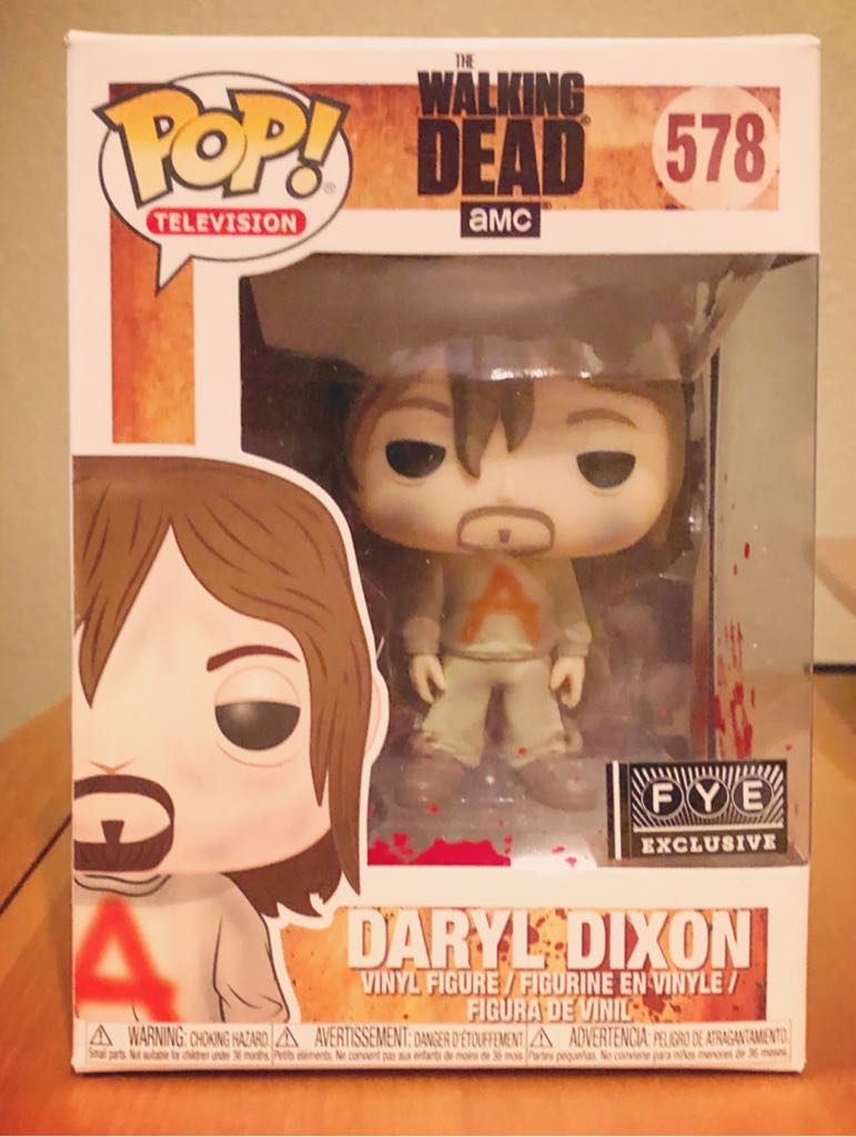 Daryl Dixon Prison Suit - The Walking Dead vinyl figure collectible - Main Image 2