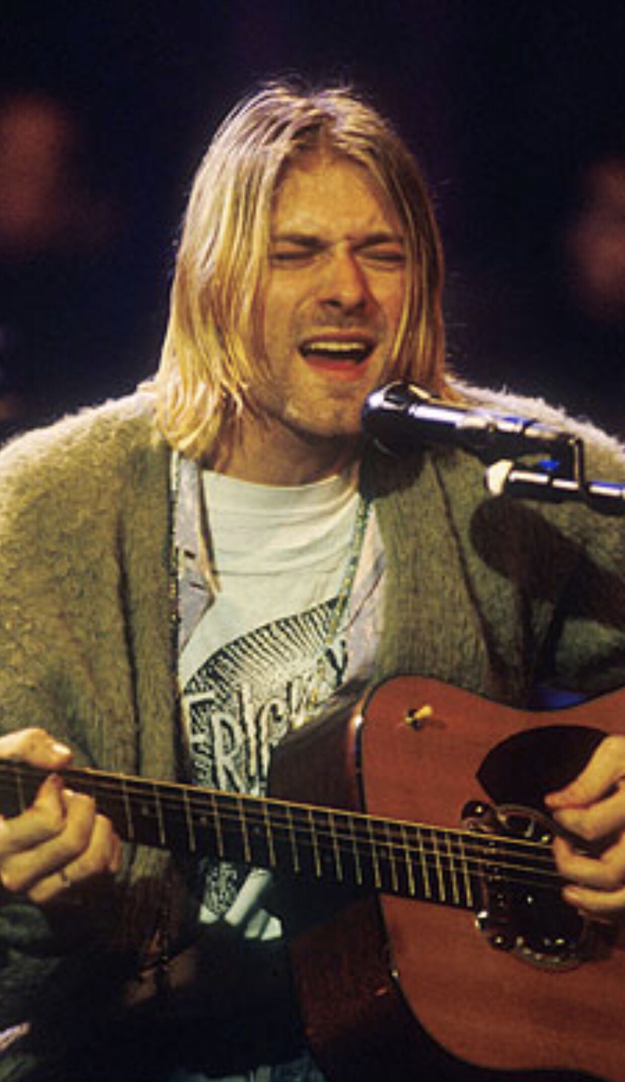 Kurt Cobain*’• - Musicians vinyl figure collectible - Main Image 4