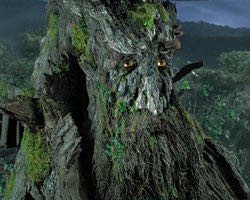 Treebeard - The Lord of the Rings vinyl figure collectible [Barcode 889698135603] - Main Image 2