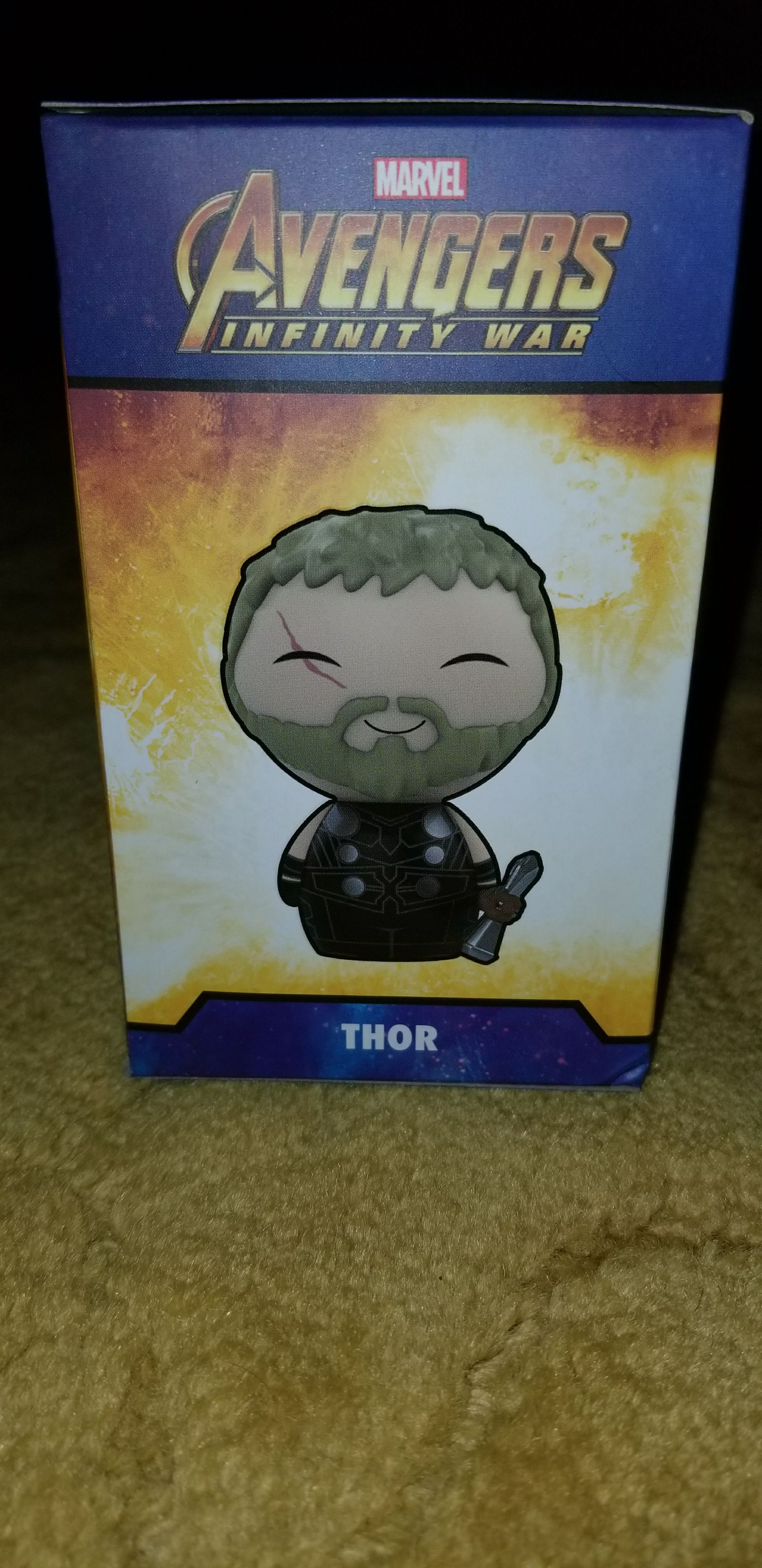 Thor  vinyl figure collectible [Barcode 889698264785] - Main Image 2
