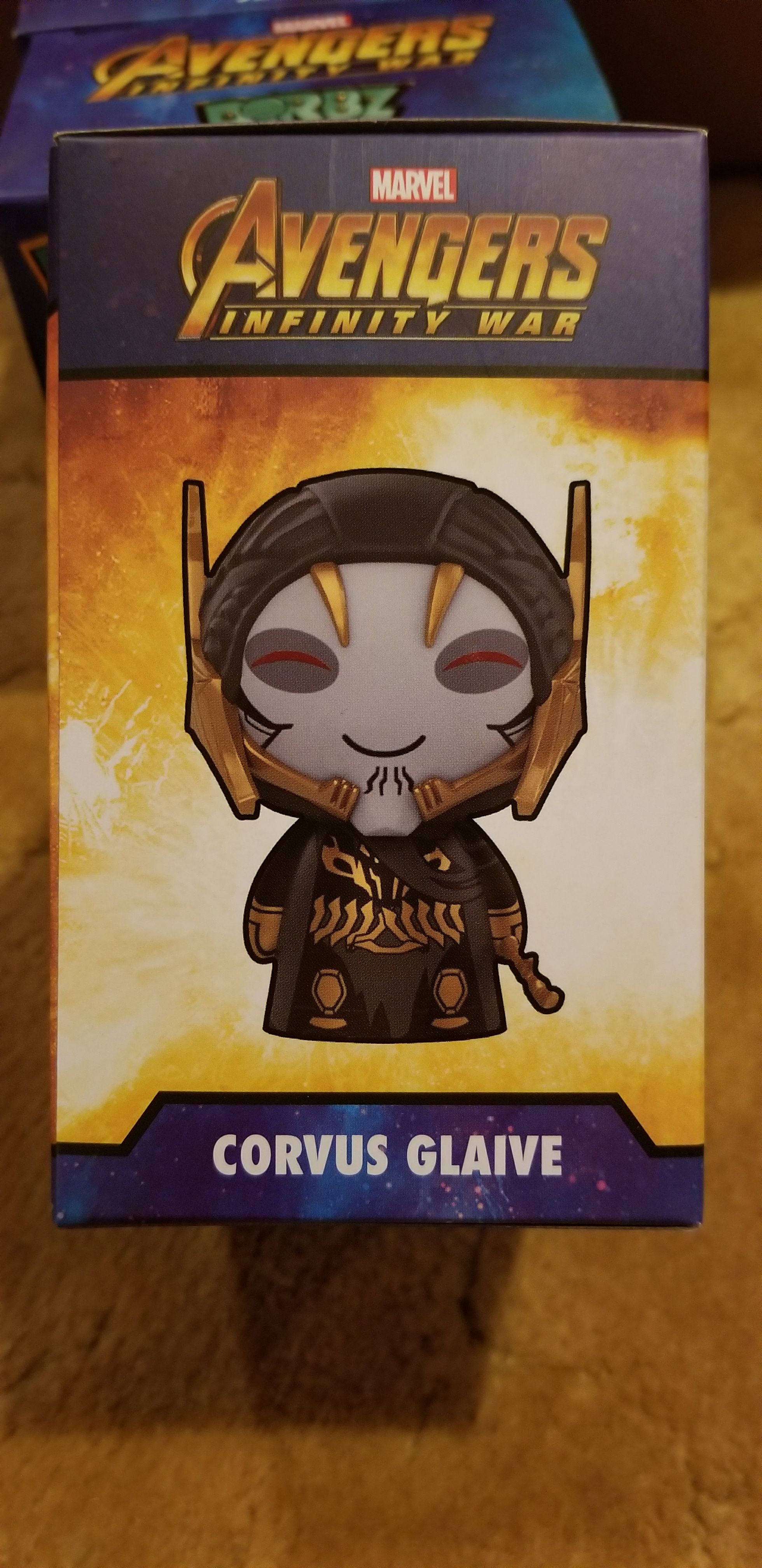 Corvus Glaive - Avengers: Infinity War vinyl figure collectible [Barcode 889698264815] - Main Image 2