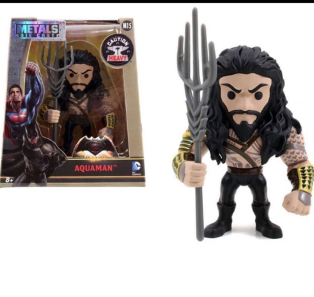 Metal Aquaman  vinyl figure collectible - Main Image 1