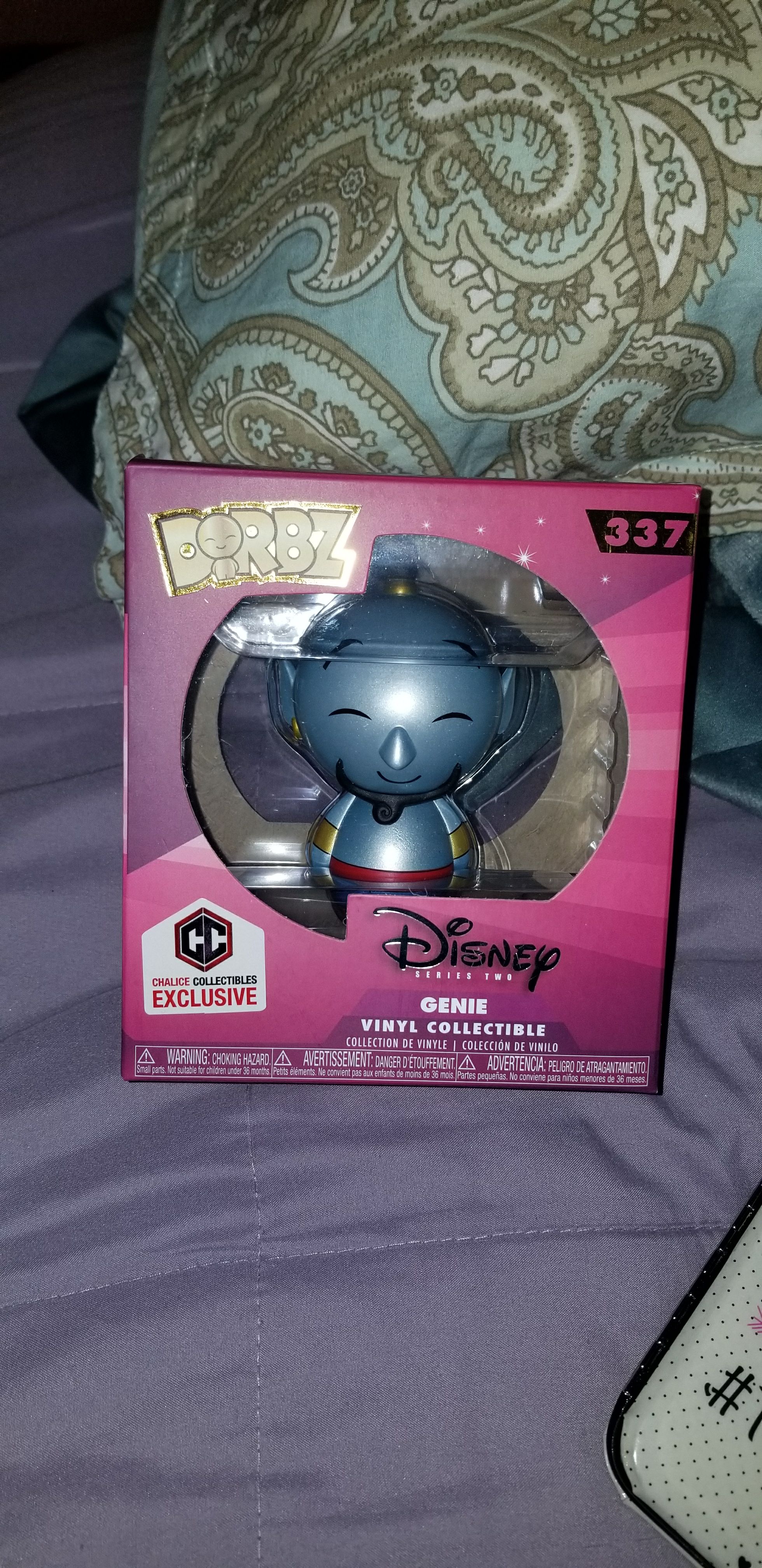 Genie metallic  vinyl figure collectible [Barcode 889698283229] - Main Image 2