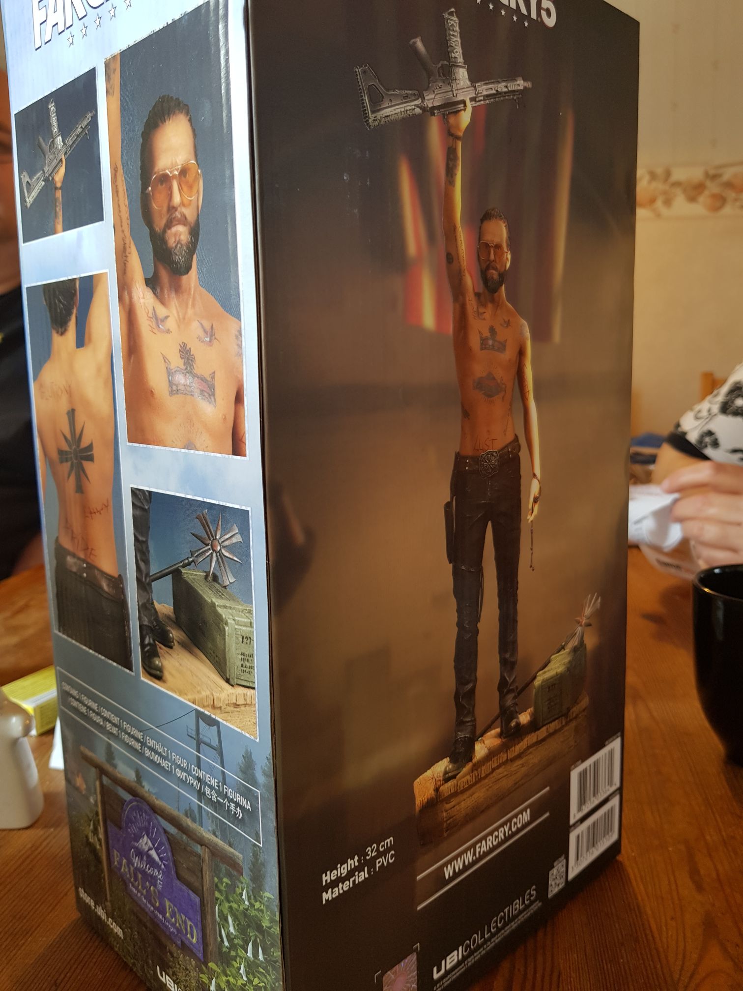 Far Cry 5 The Father?s Calling Figurine  vinyl figure collectible [Barcode 3307216015109] - Main Image 2