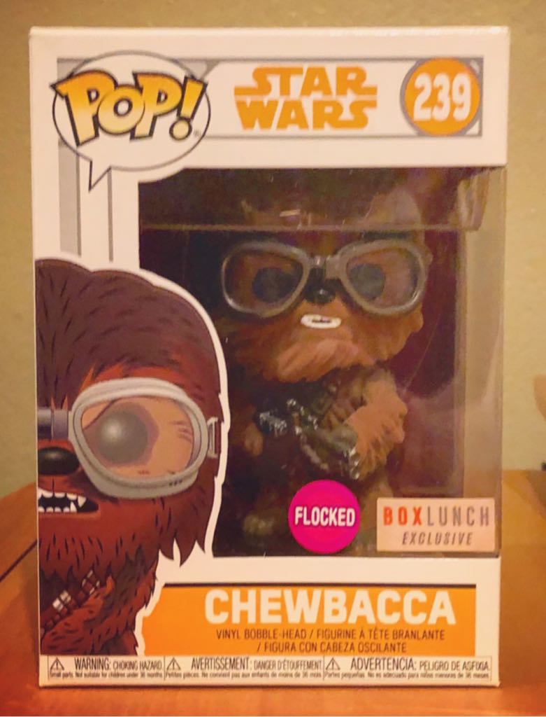 Chewbacca (Flocked) BoxLunch - Star Wars vinyl figure collectible - Main Image 2