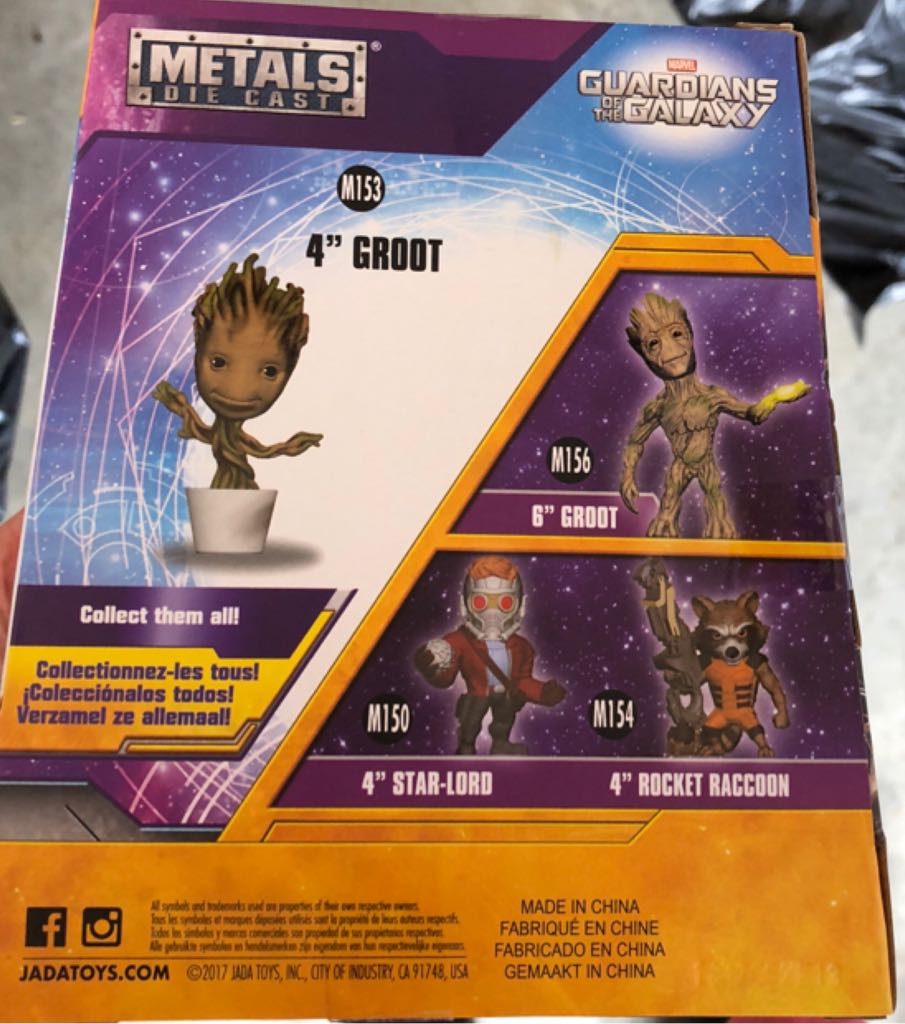Groot - (metals die cast) By Jada - Guardians of the Galaxy vinyl figure collectible [Barcode 801310979129] - Main Image 2