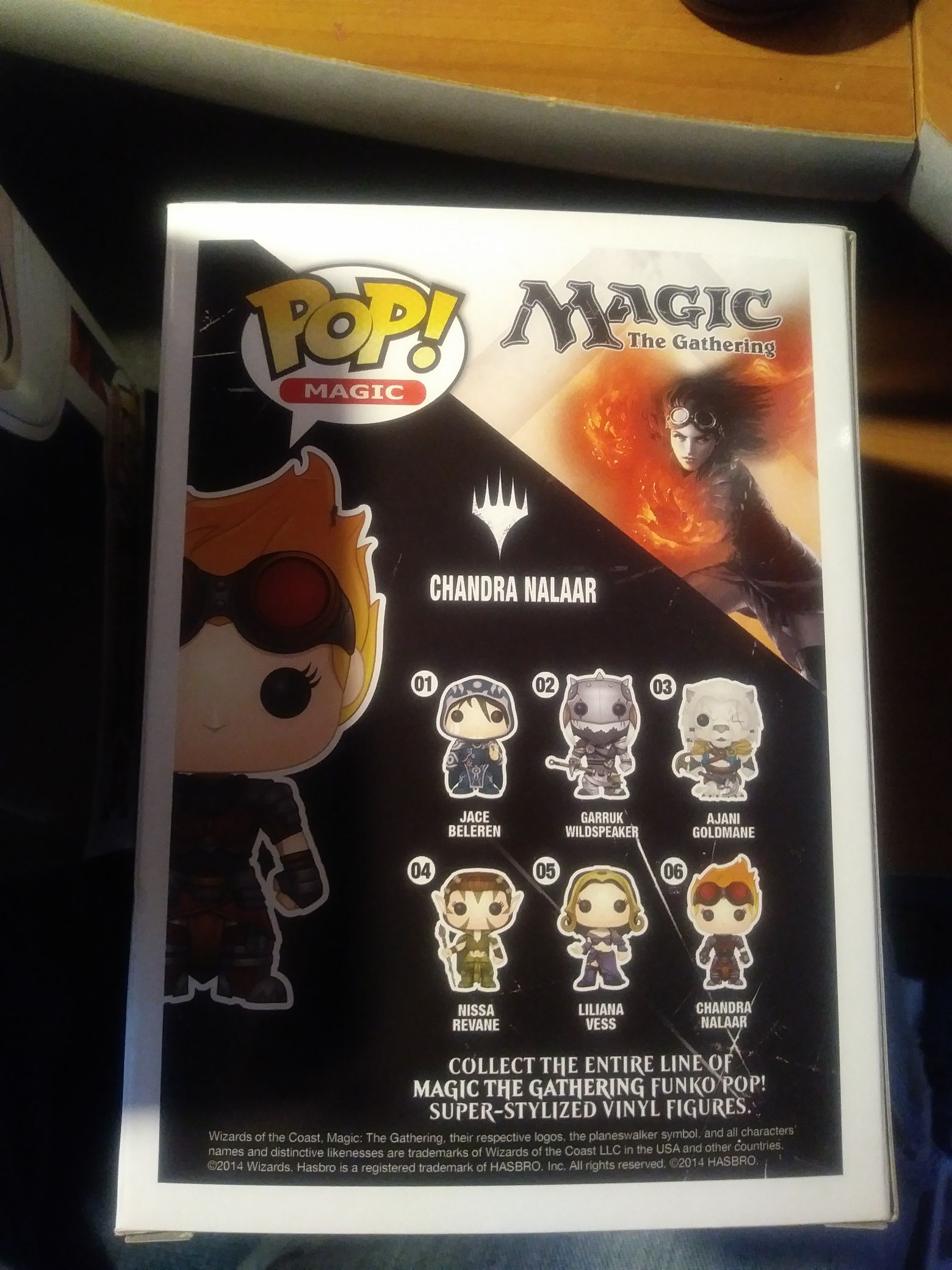 Chandra Nalaar - Magic the Gathering vinyl figure collectible [Barcode 849803032296] - Main Image 2