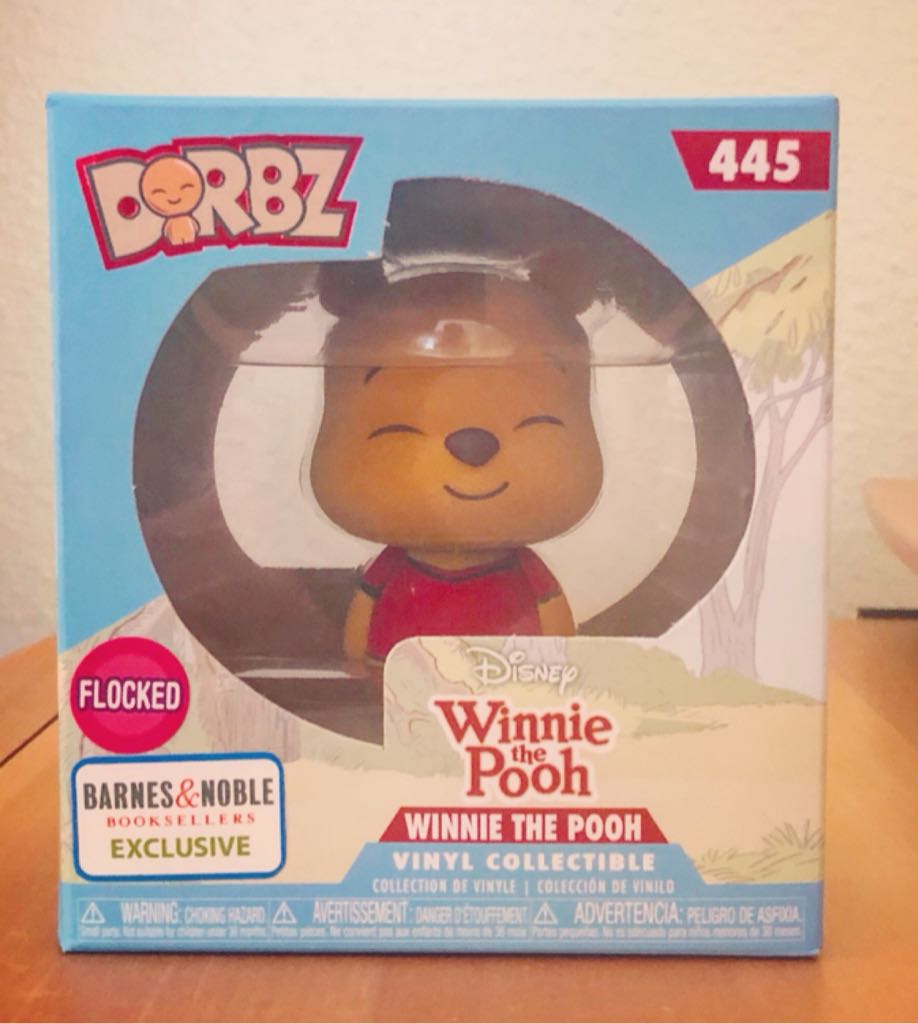 Winnie the Pooh - Winnie the Pooh vinyl figure collectible [Barcode 889698274883] - Main Image 2