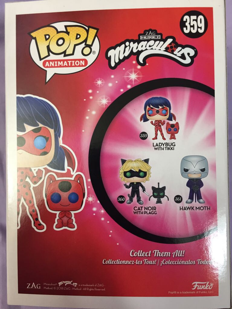 Ladybug with Tikki  - MLB vinyl figure collectible [Barcode 889698286374] - Main Image 2