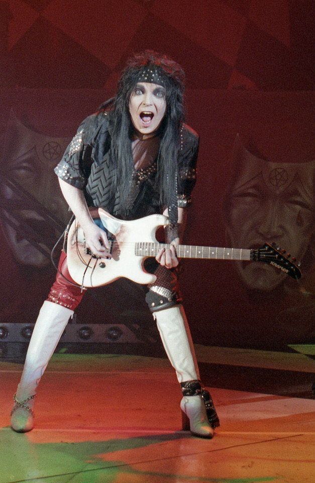 Mick Mars - Musicians vinyl figure collectible [Barcode 889698302111] - Main Image 4