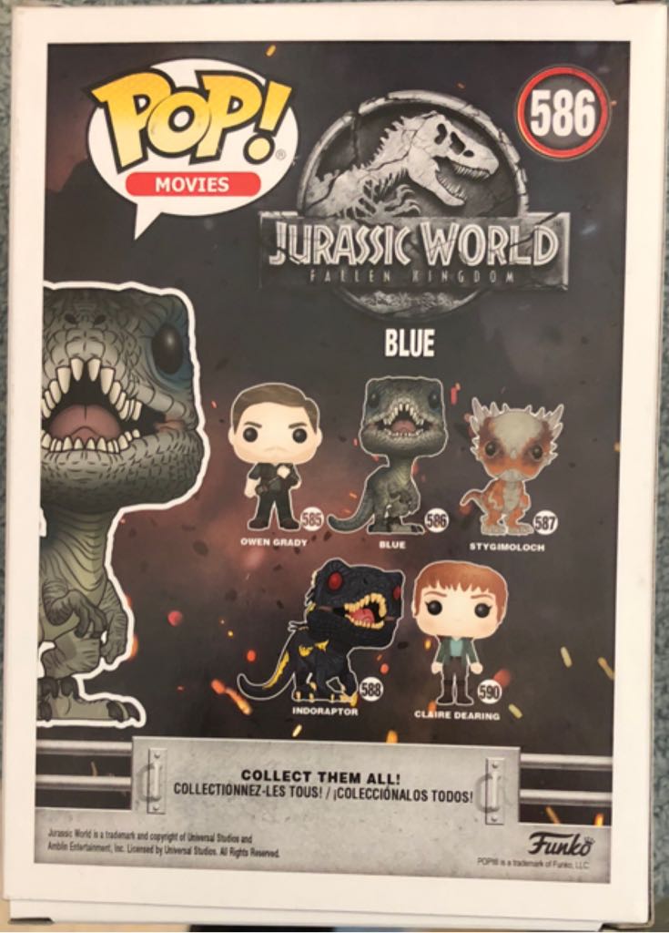 Blue - Jurassic World vinyl figure collectible [Barcode 889698309806] - Main Image 2