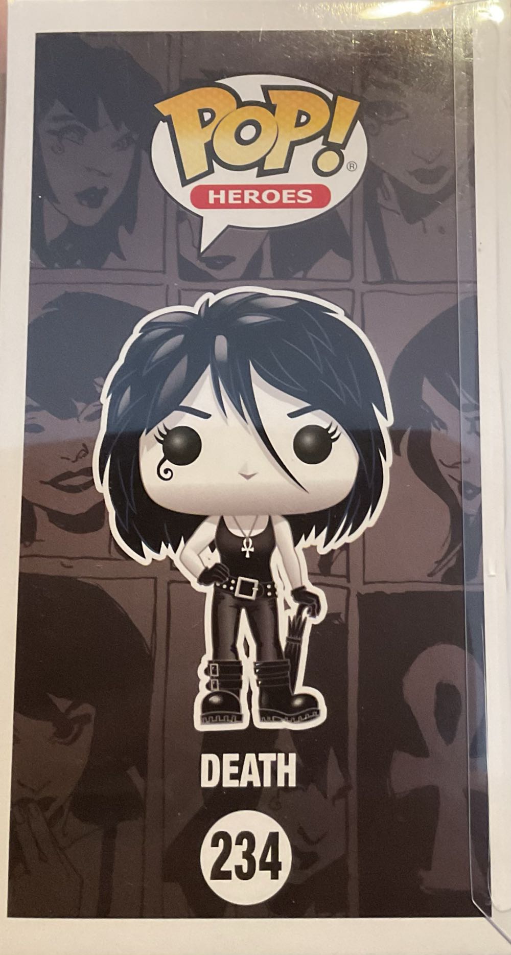 Death  - DC: Superheroes vinyl figure collectible - Main Image 3