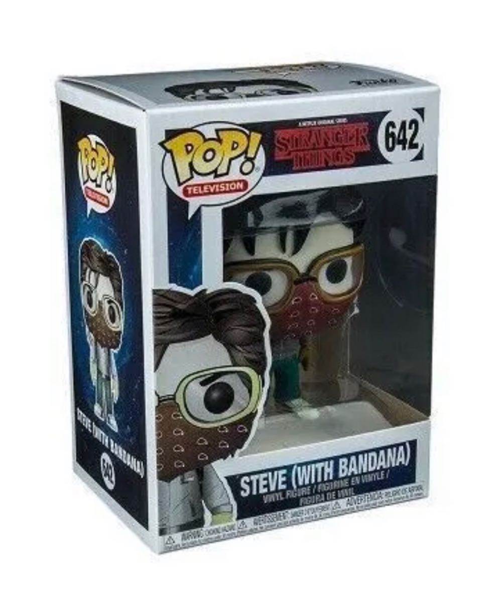 Steve (with Bandana) - Stranger Things vinyl figure collectible [Barcode 889698308816] - Main Image 3