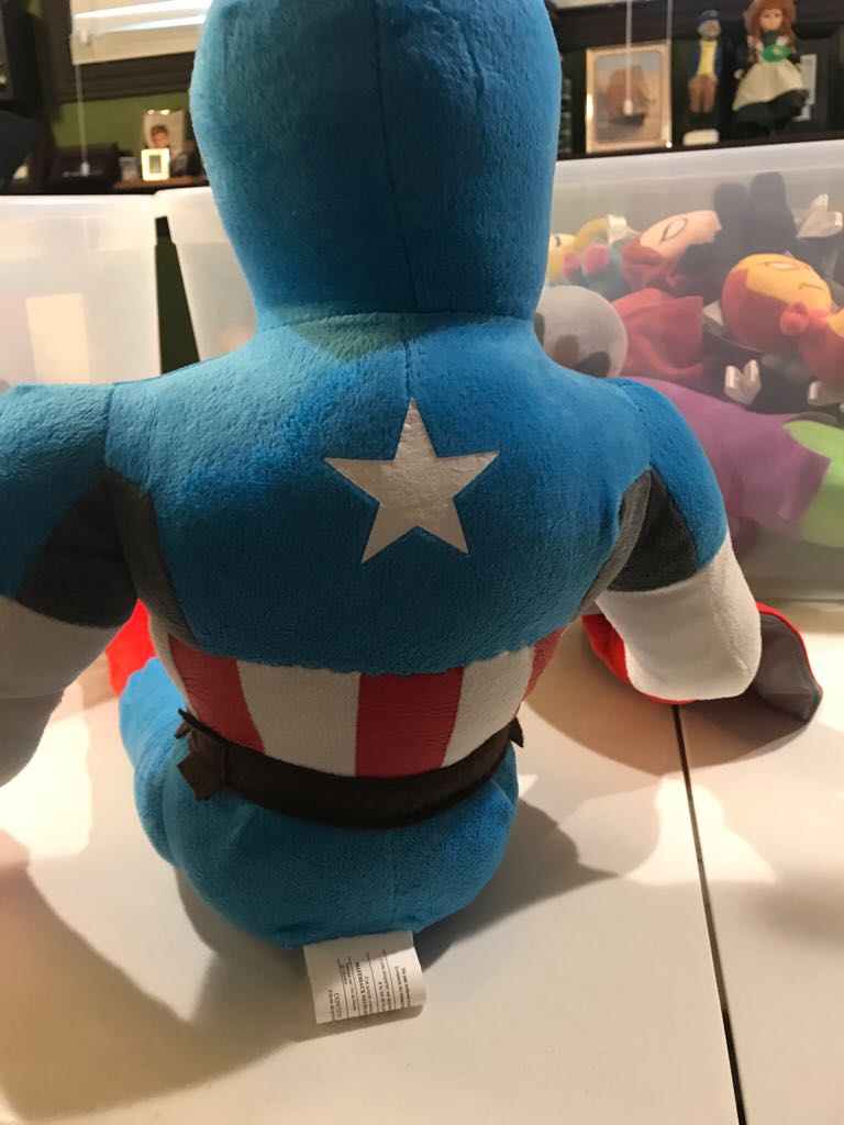 Avengers Assemble Pillowtime Olay Pal - Captain America  vinyl figure collectible [Barcode 055213101655] - Main Image 2