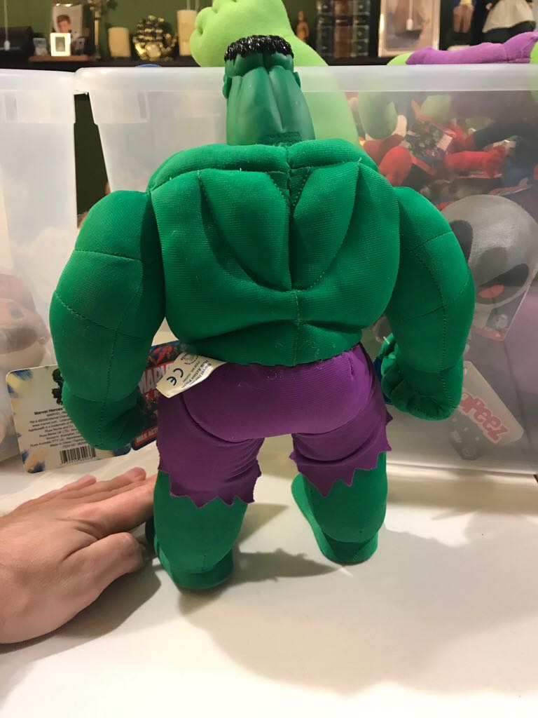 Applause Plus 12” Hulk  vinyl figure collectible [Barcode 039915600661] - Main Image 2