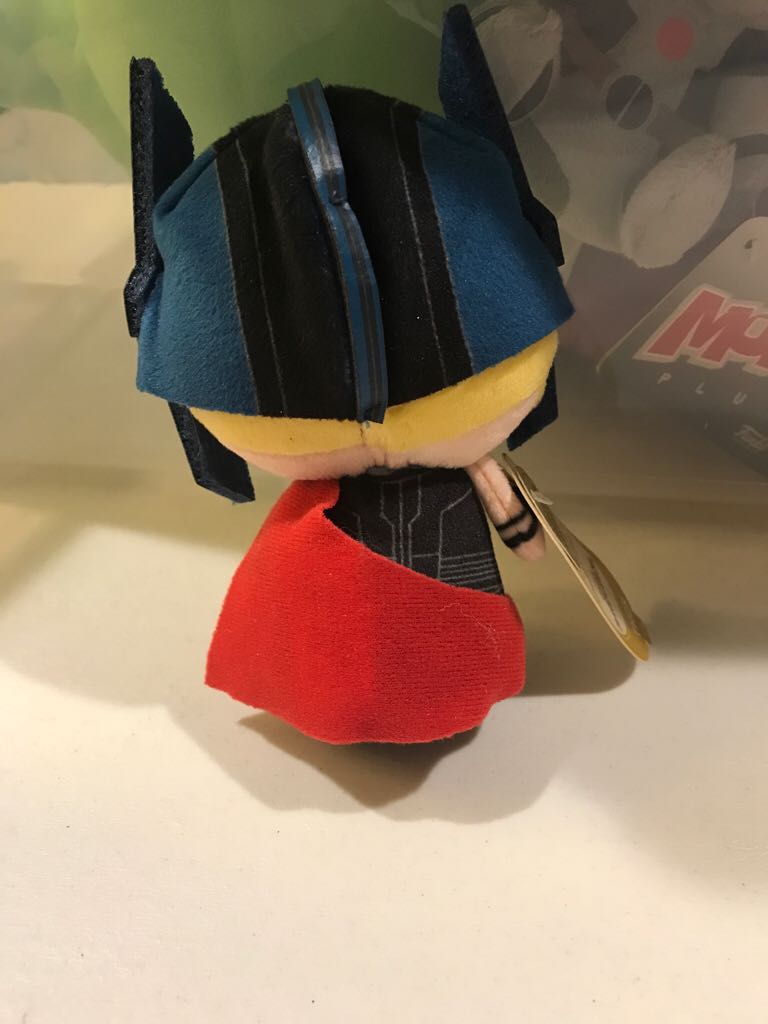 Hallmark Itty Bittys - Thor  vinyl figure collectible - Main Image 2