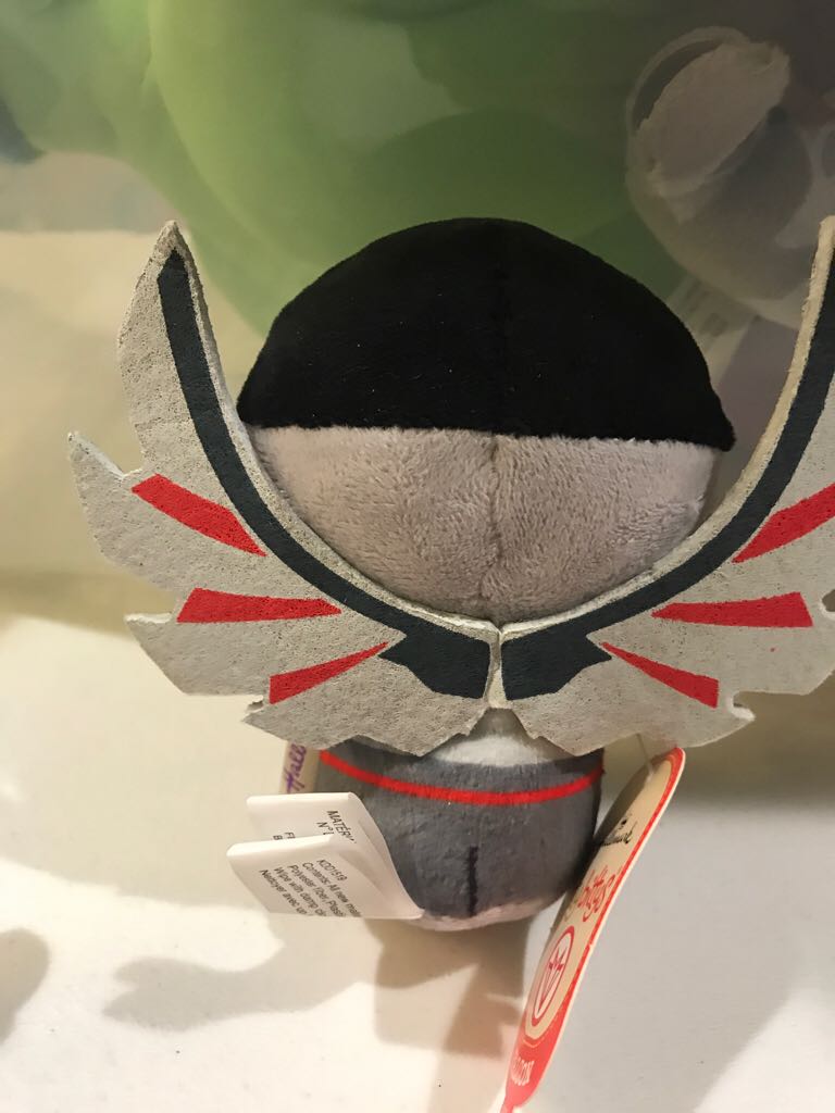 Hallmark Itty Bittys - Falcon  vinyl figure collectible - Main Image 2