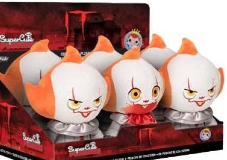 Pennywise Super Cute Plushies  vinyl figure collectible [Barcode 889698294034] - Main Image 2