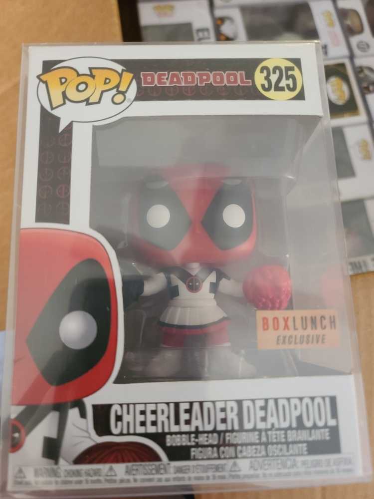 Cheerleader Deadpool - Deadpool vinyl figure collectible - Main Image 2
