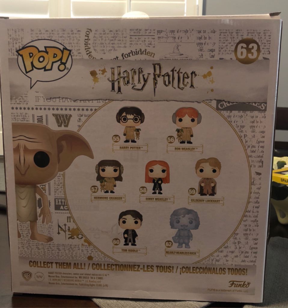 Dobby - Harry Potter vinyl figure collectible [Barcode 889698311533] - Main Image 2