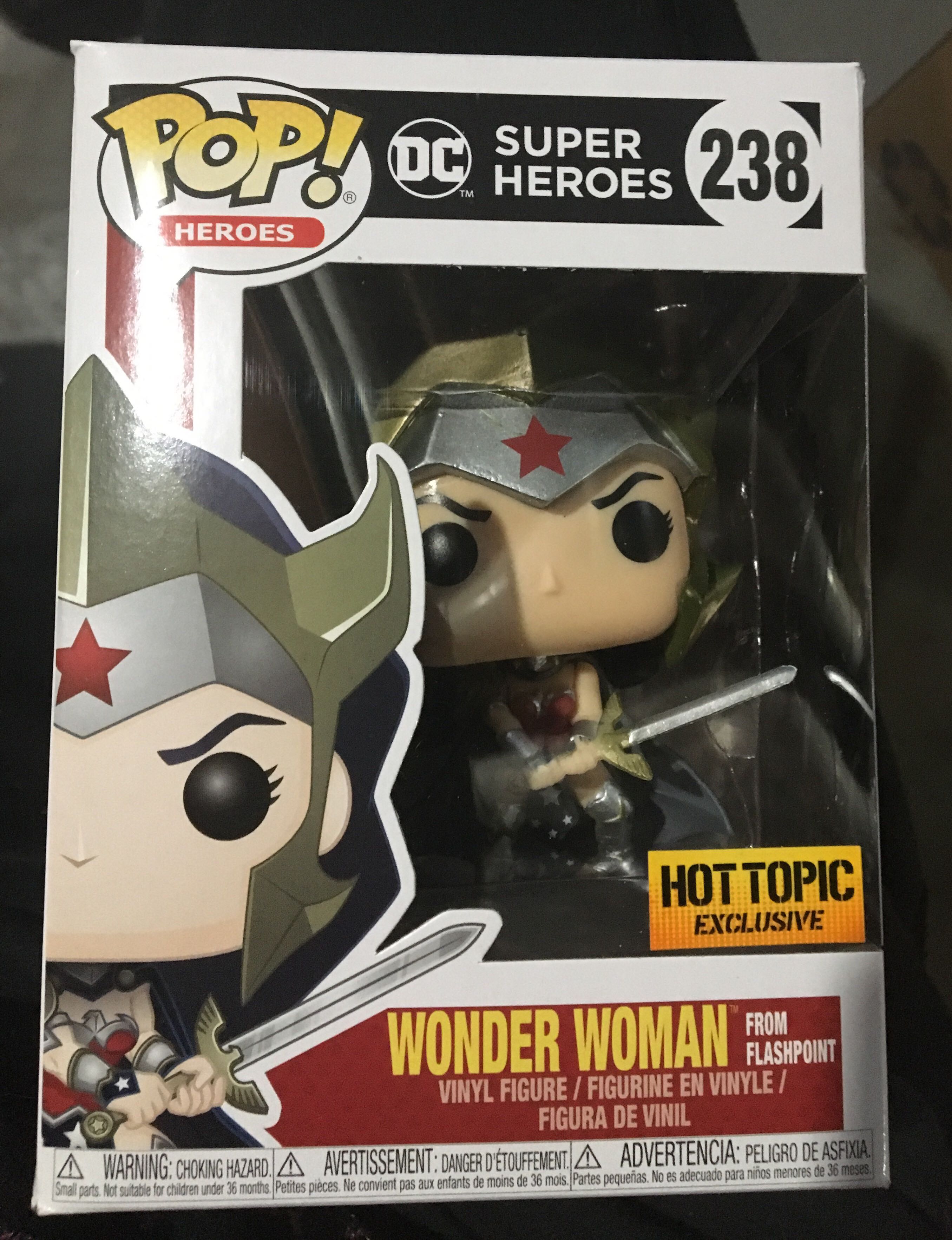 #238 Heroes: DC Super Heroes: Wonder Woman From Flashpoint (Hot Topic Exclusive) - Wonder Woman vinyl figure collectible [Barcode 889698316644] - Main Image 2