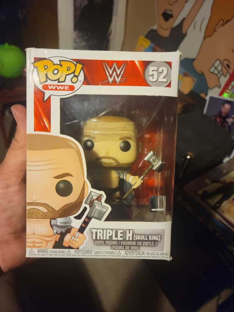 HHH - WWE vinyl figure collectible [Barcode 889698309875] - Main Image 2