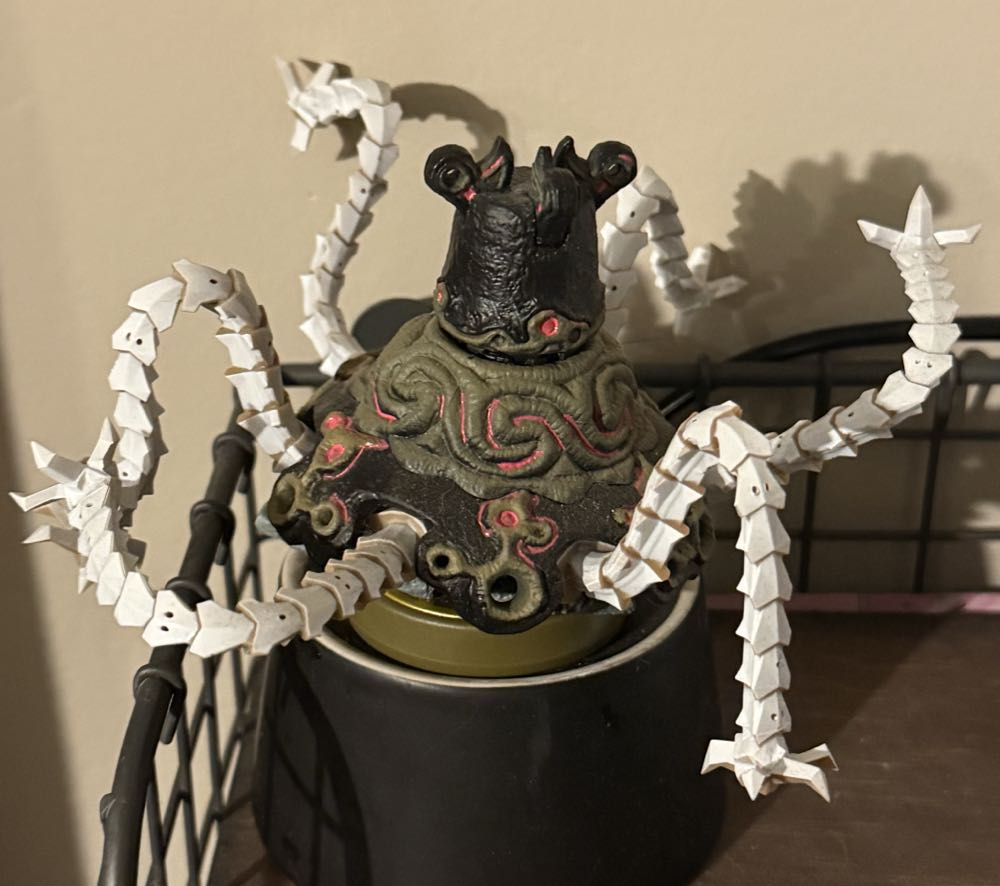 Guardian: Breath Of The Wild Amiibo  vinyl figure collectible [Barcode 045496893095] - Main Image 3