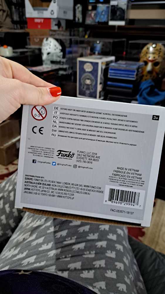 Finding Your Voice - The Little Mermaid vinyl figure collectible [Barcode 889698299947] - Main Image 3