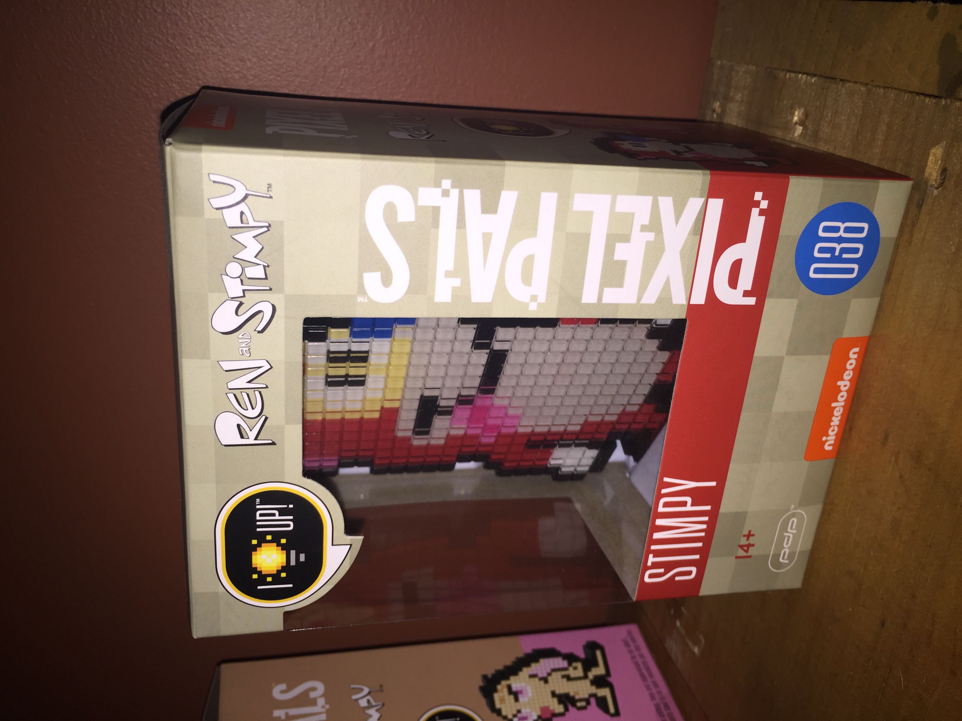 (Pixel Pals) Stimpy  vinyl figure collectible [Barcode 708056062057] - Main Image 2