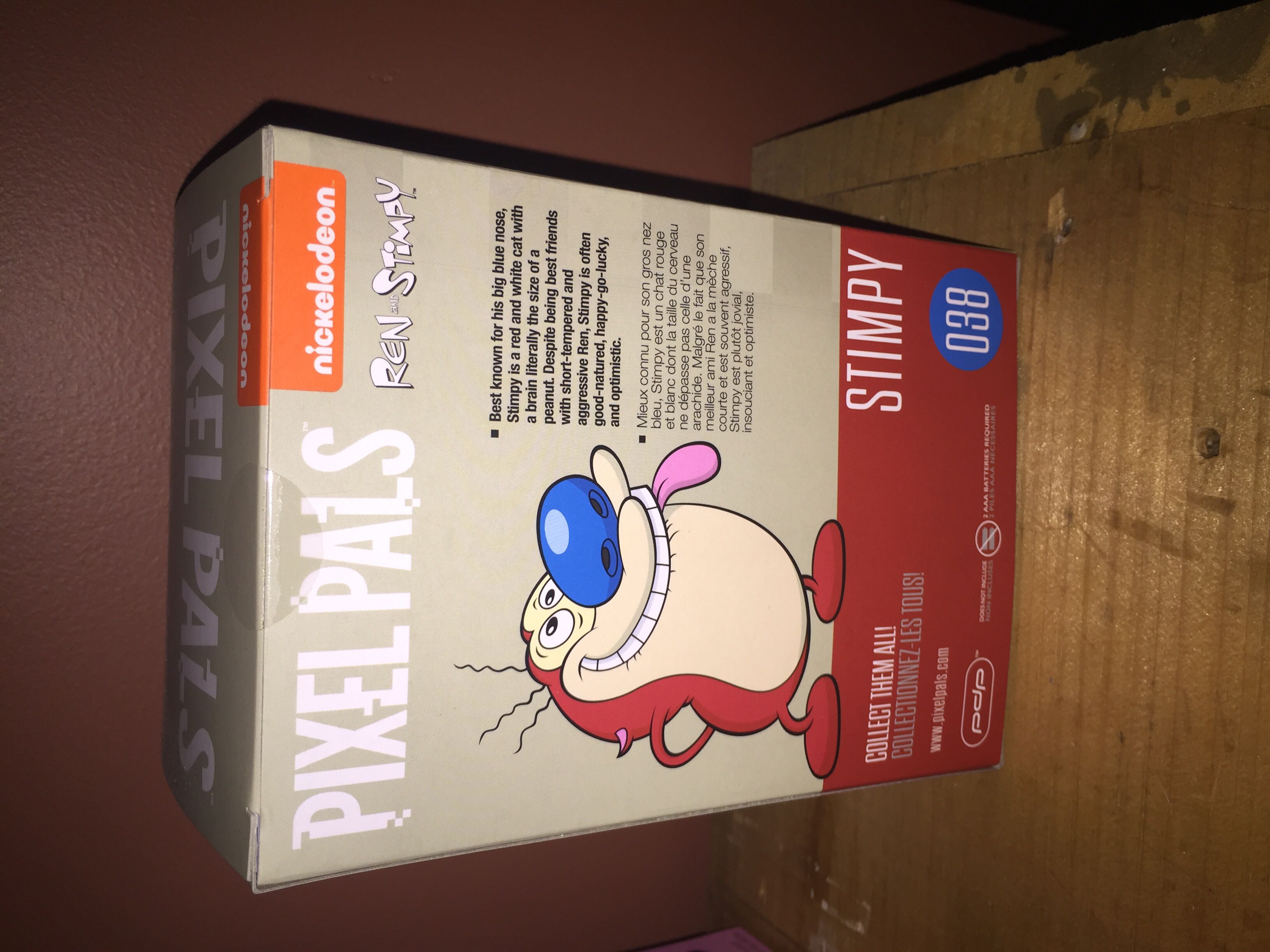 (Pixel Pals) Stimpy  vinyl figure collectible [Barcode 708056062057] - Main Image 4