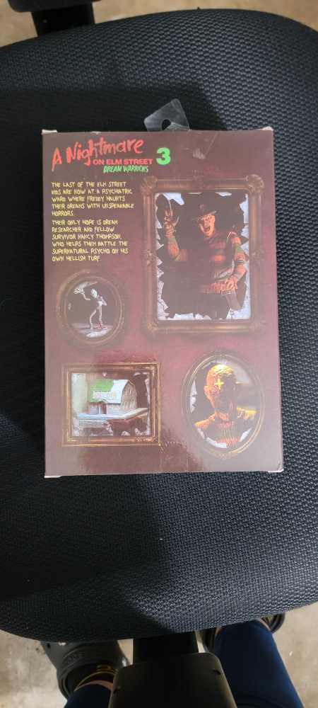 Freddy Krueger - A Nightmare on Elm Street vinyl figure collectible [Barcode 634482398890] - Main Image 4