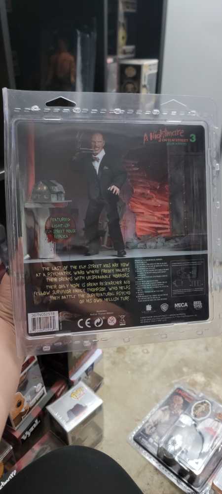 Freddy Krueger Dream Warriors Freddy Tuxedo - A Nightmare on Elm Street vinyl figure collectible [Barcode 634482149560] - Main Image 2