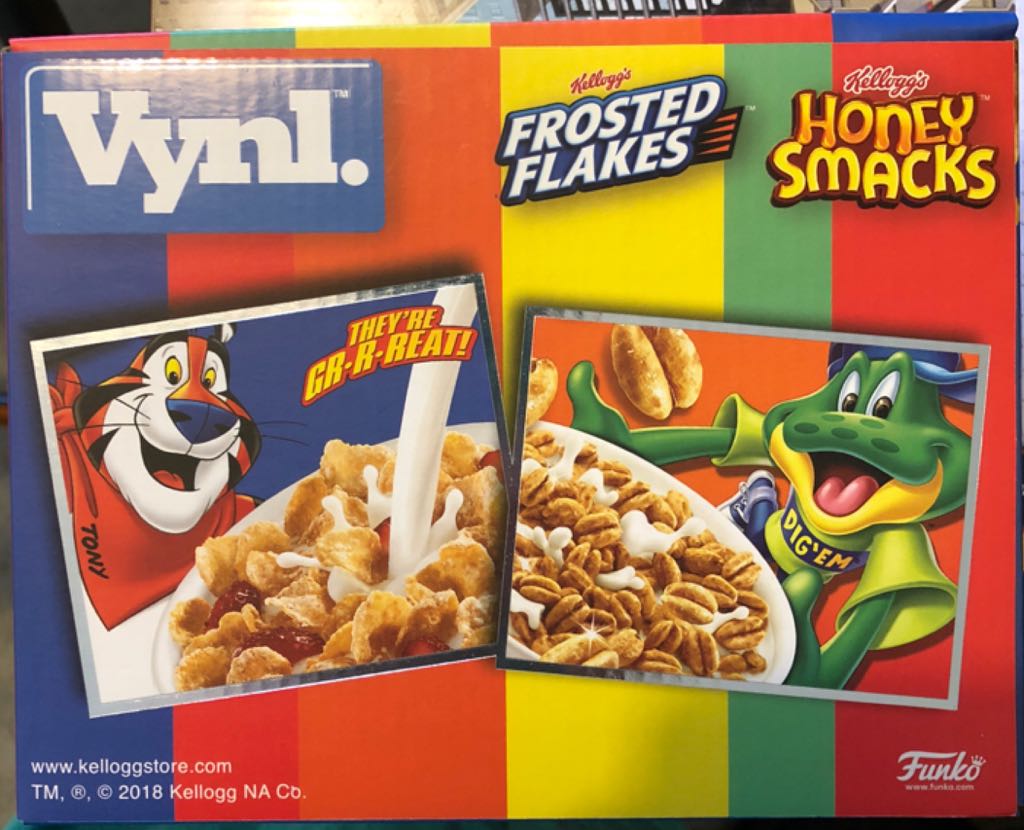 Tony the Tiger & Dig’em - General Mills vinyl figure collectible [Barcode 889698322447] - Main Image 2