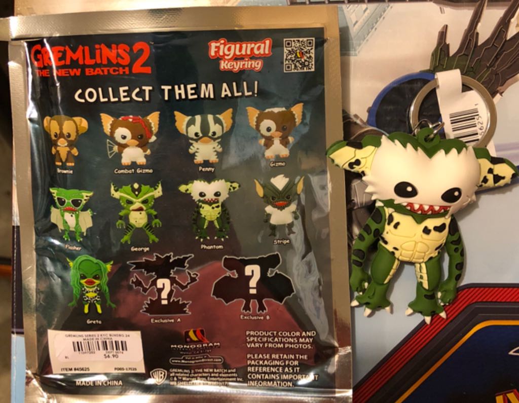 Phantom  vinyl figure collectible - Main Image 2