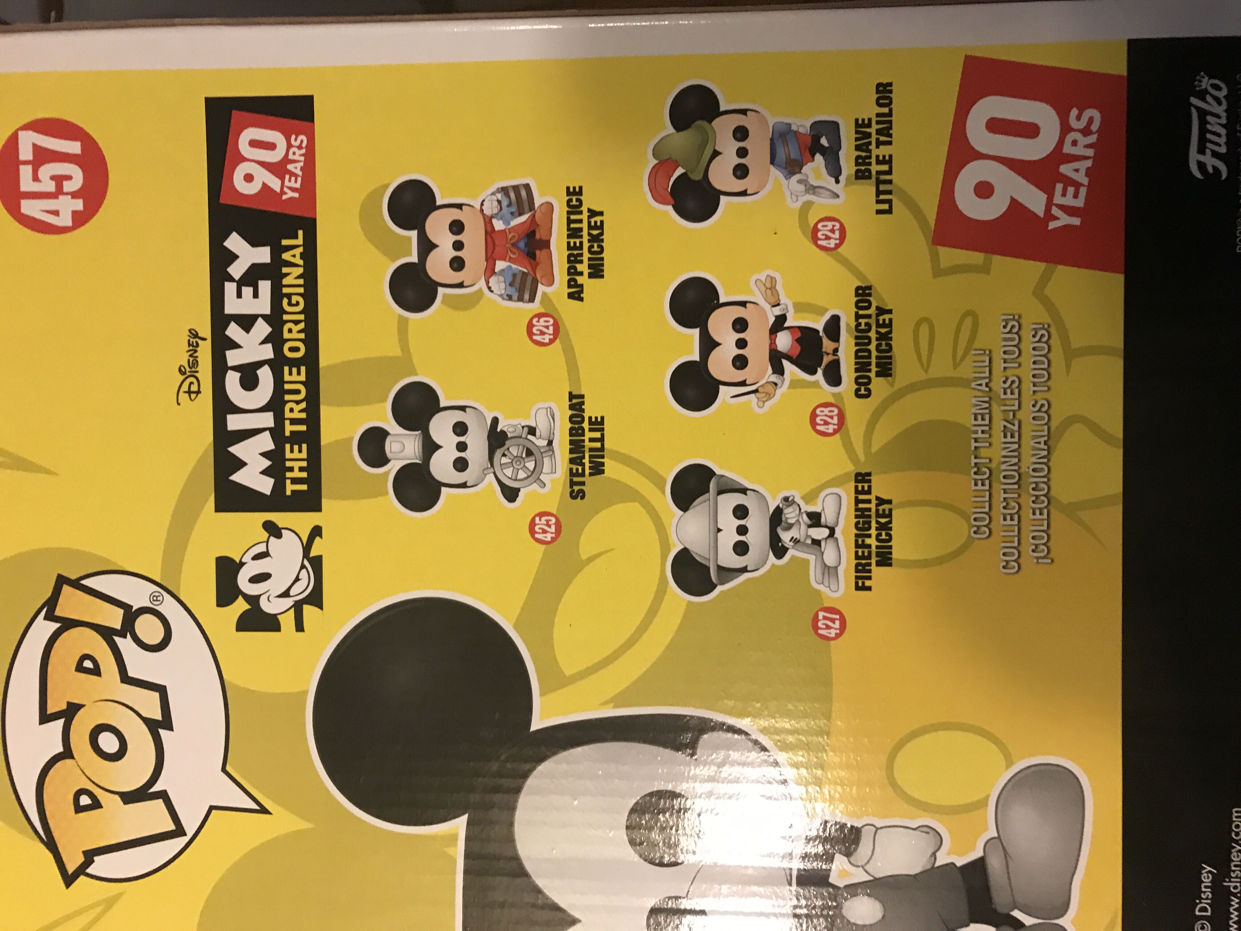 Mickey Mouse (10 inch) (Black & White) - Disney vinyl figure collectible [Barcode 889698316361] - Main Image 3