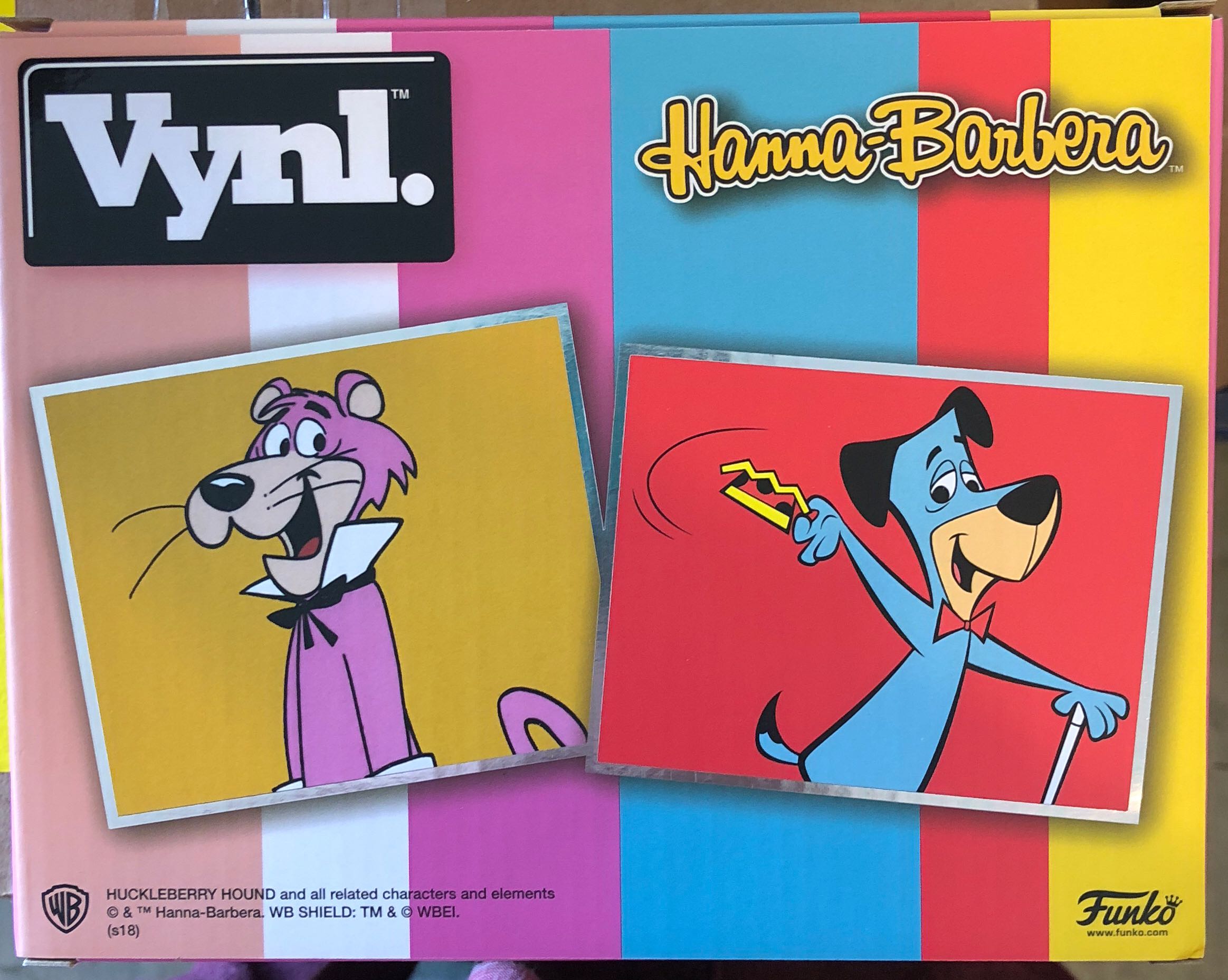 Huckleberry Hound & Snagglepuss - Hanna-Barbera vinyl figure collectible [Barcode 889698303354] - Main Image 2