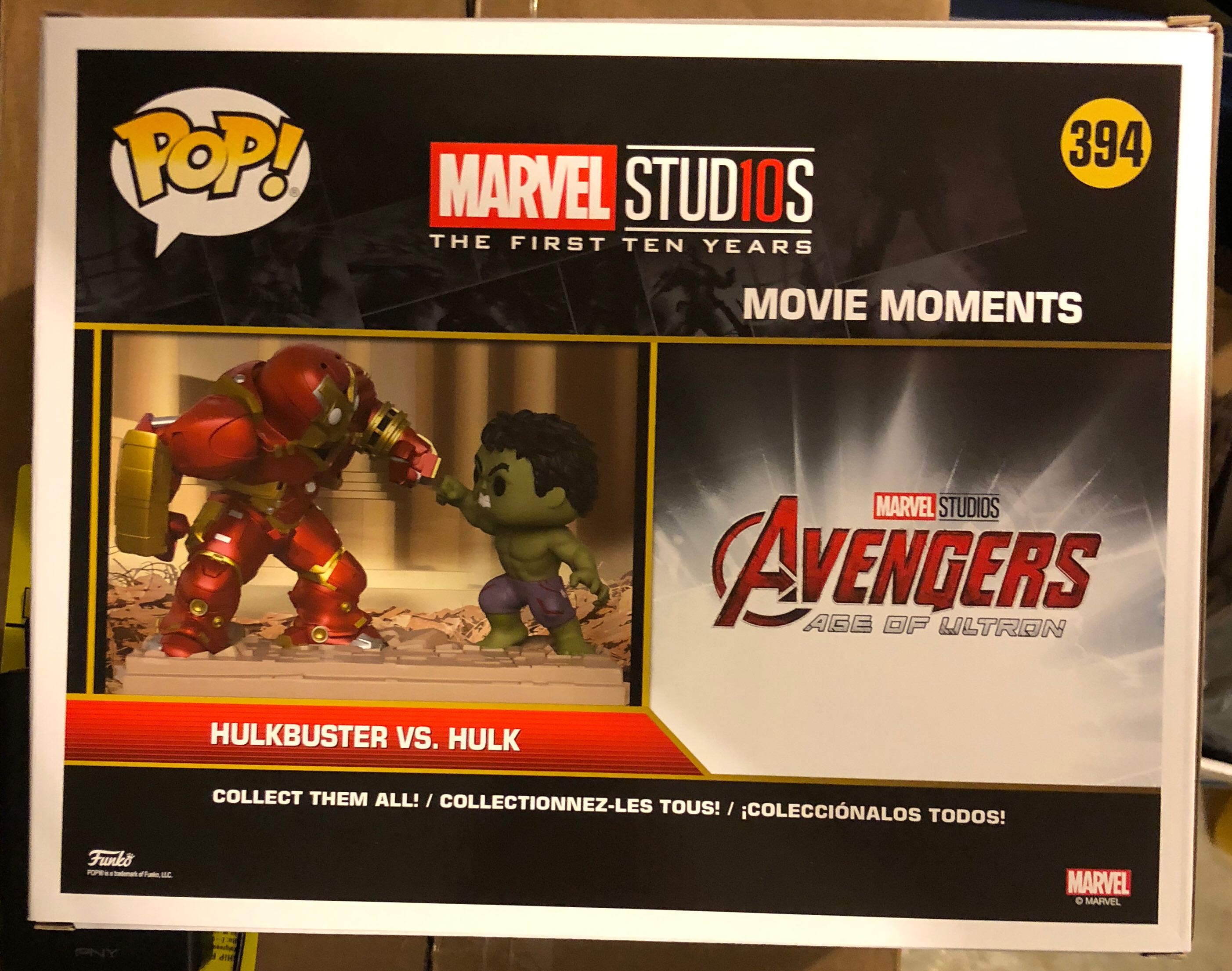 Hulkbuster vs. Hulk $42-$85 - Marvel Universe vinyl figure collectible [Barcode 889698312691] - Main Image 2