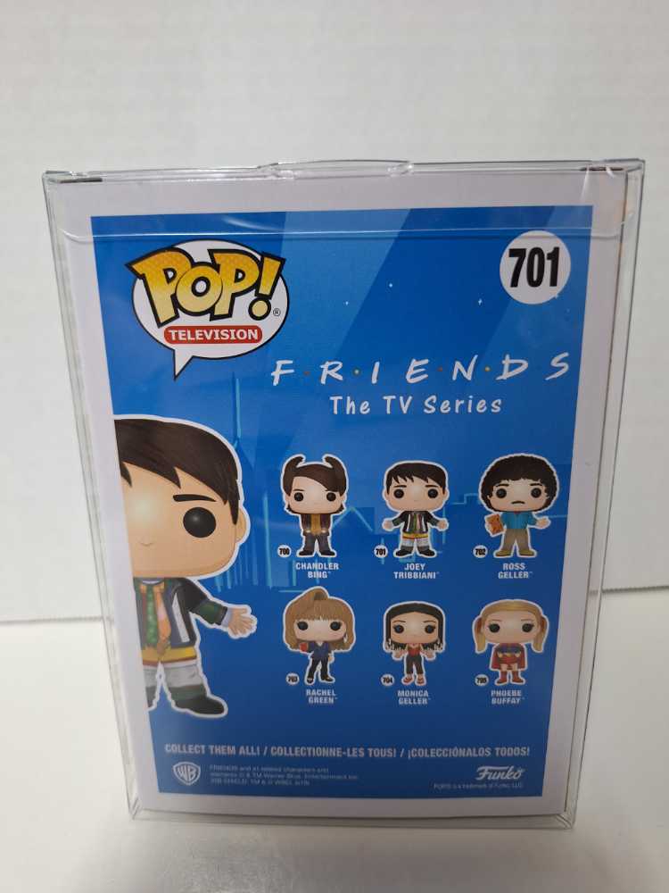 Joey Tribbiani - Friends vinyl figure collectible [Barcode 889698327459] - Main Image 2