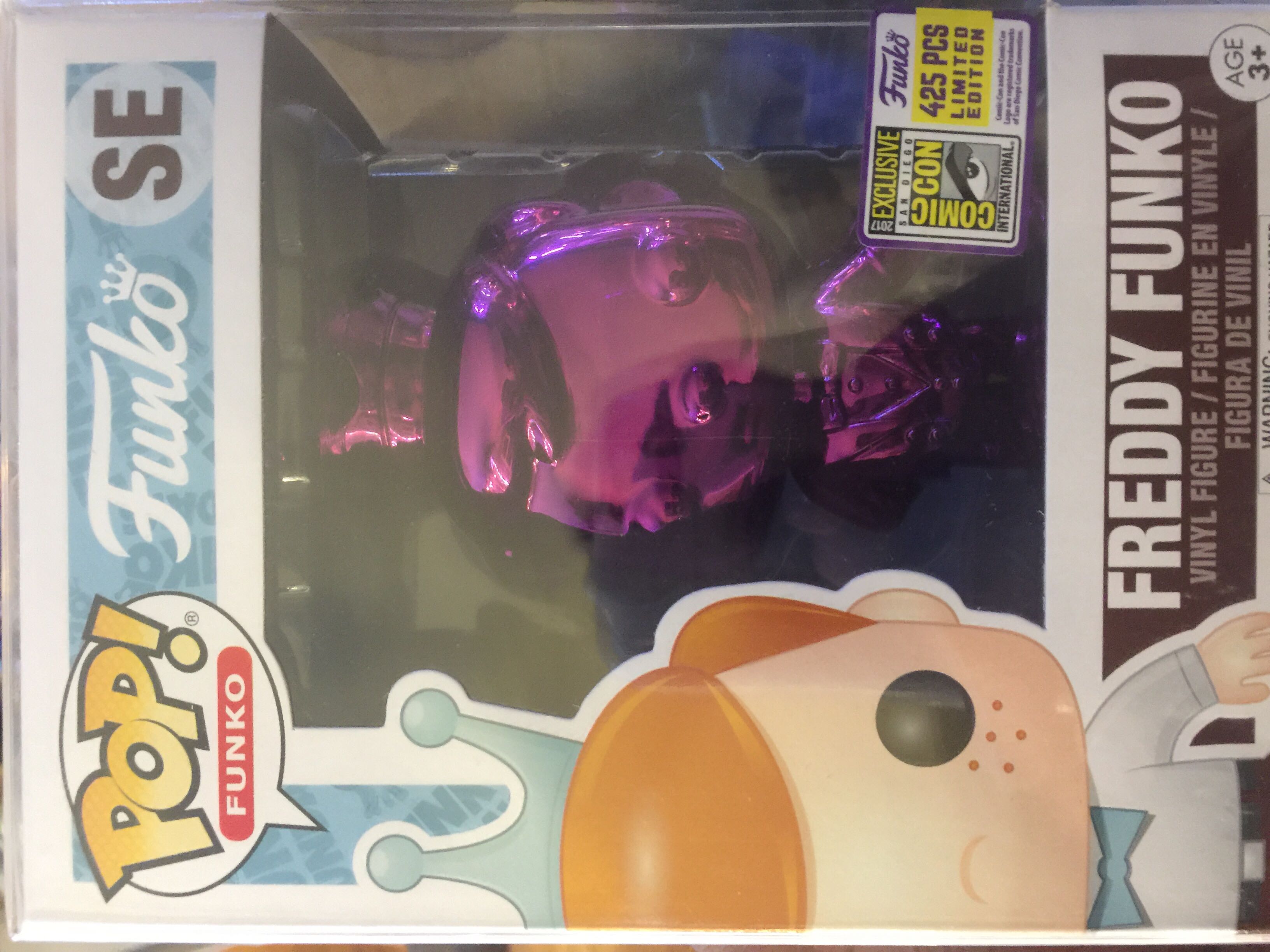 Freddy Funko (Chrome) - Freddy Funko vinyl figure collectible [Barcode 889698212120] - Main Image 2