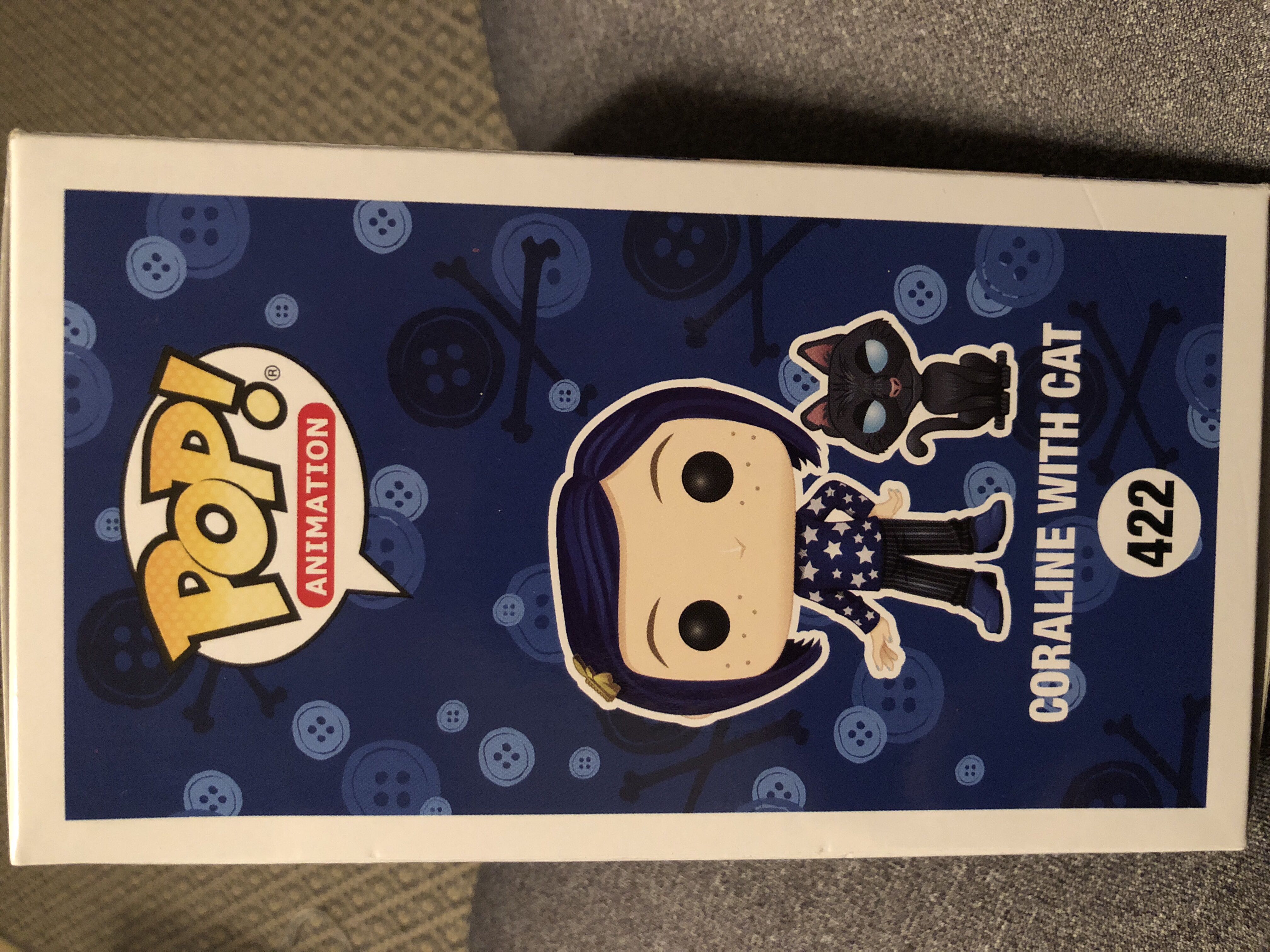 Coraline with Cat  vinyl figure collectible [Barcode 889698328111] - Main Image 3