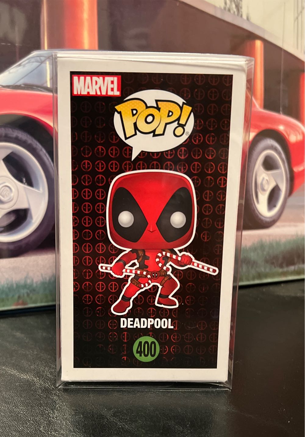 DEADPOOL: DEADPOOL W/ CANDY CANES - Deadpool vinyl figure collectible [Barcode 889698339858] - Main Image 4