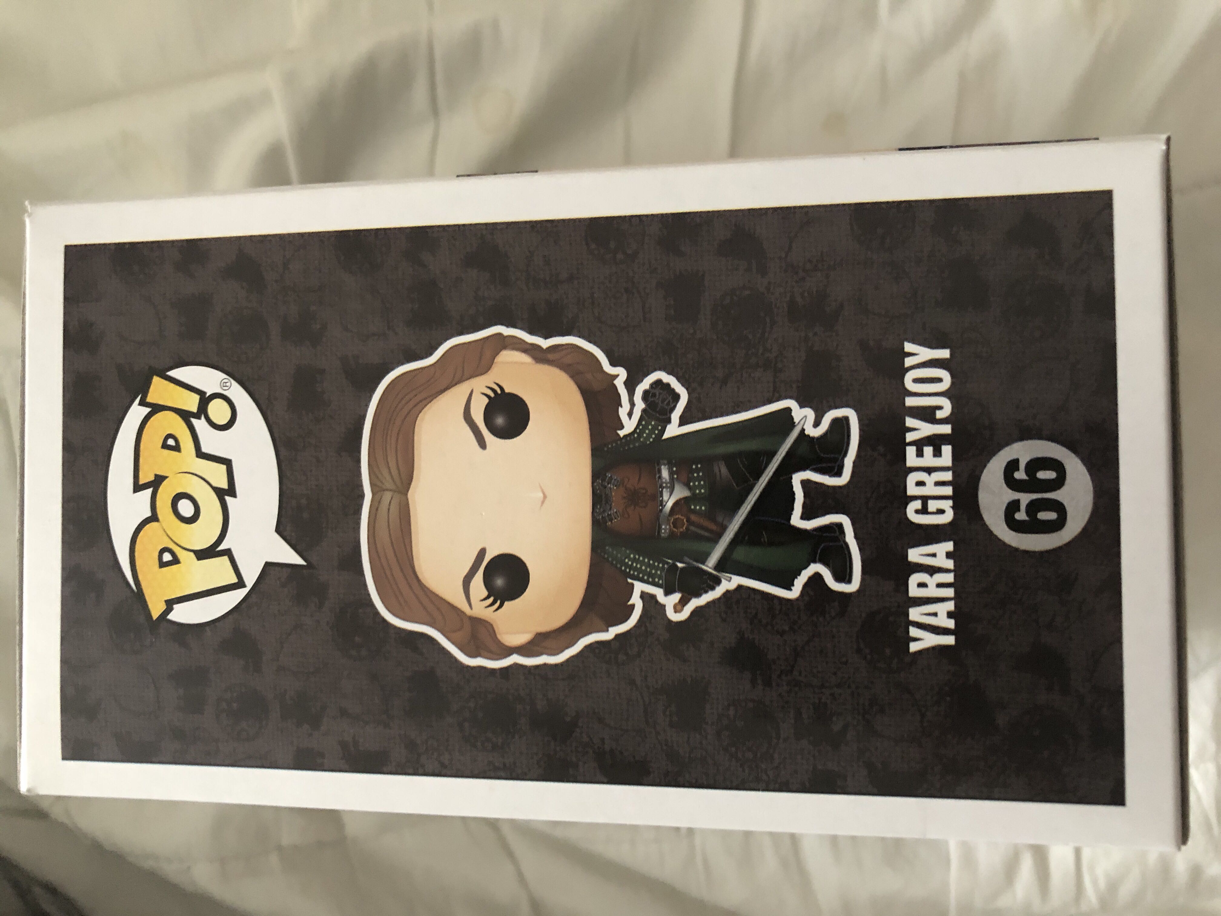 Yara Greyjoy - Game of Thrones vinyl figure collectible [Barcode 889698346177] - Main Image 2