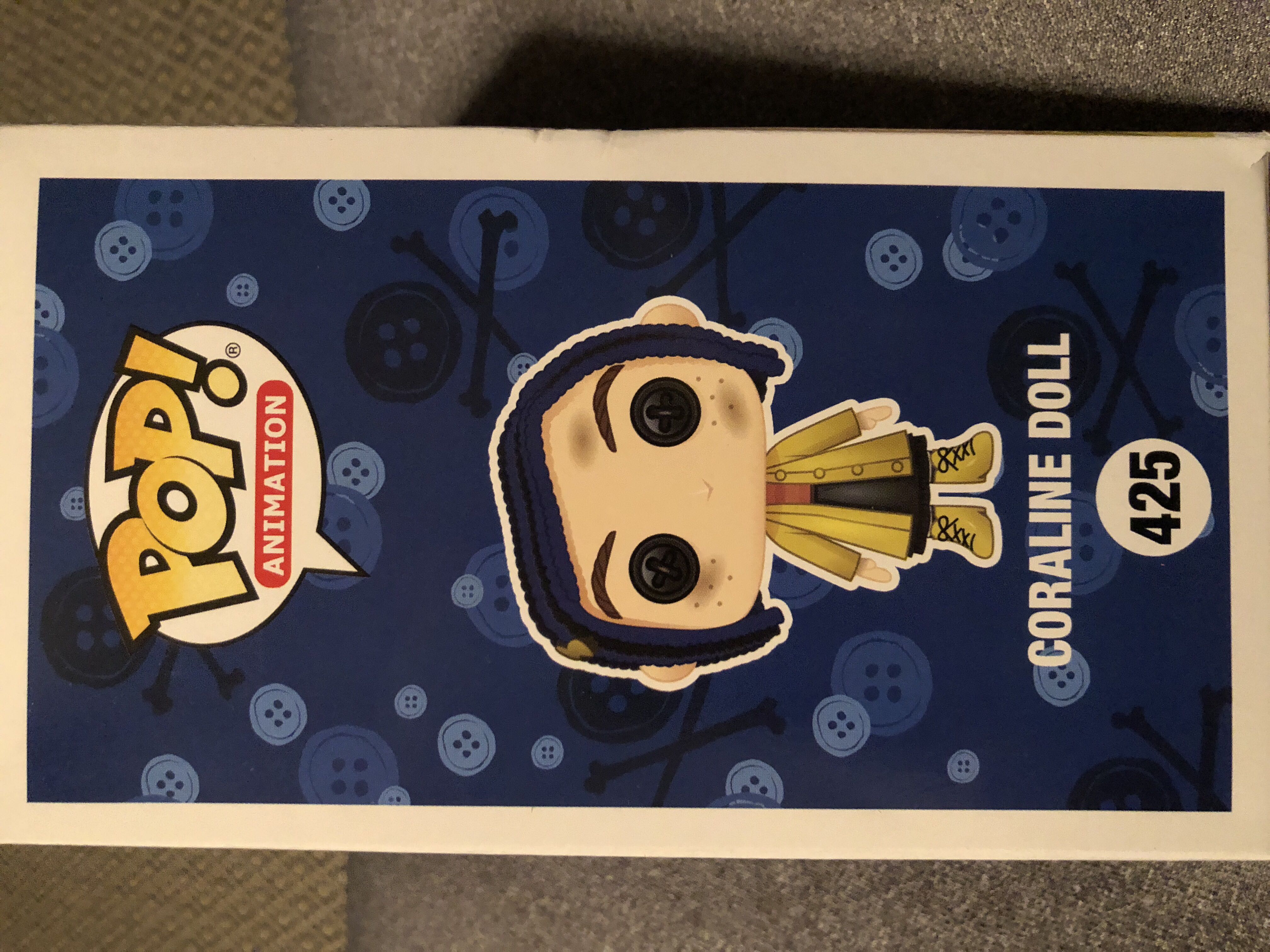 Coraline Doll - Disney vinyl figure collectible [Barcode 889698329804] - Main Image 3