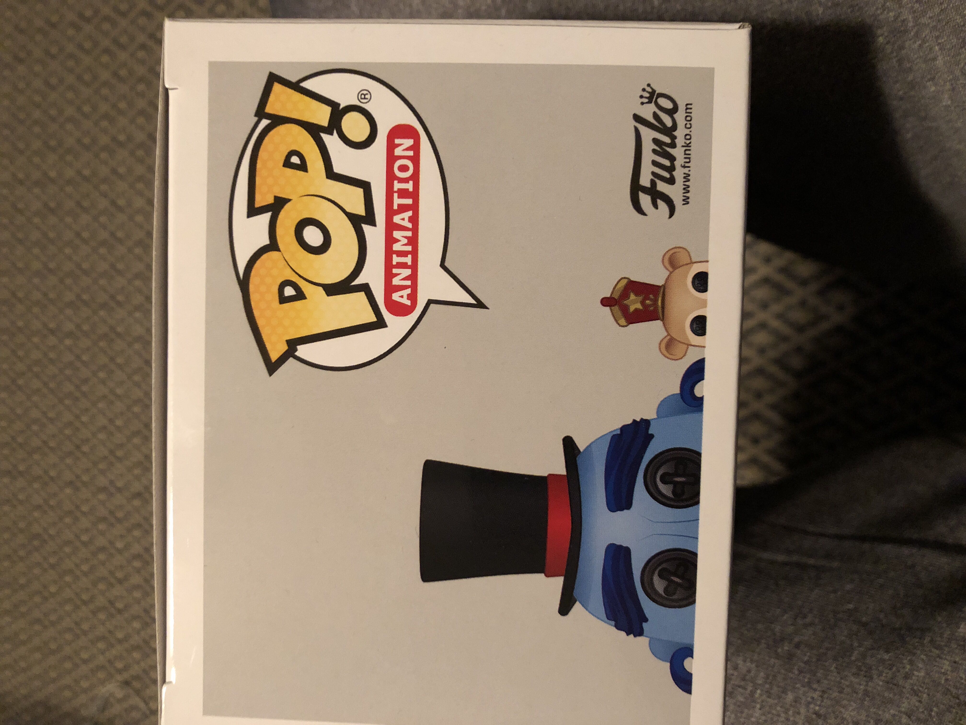 Mr. Bobinsky with Mouse  vinyl figure collectible [Barcode 889698328258] - Main Image 4