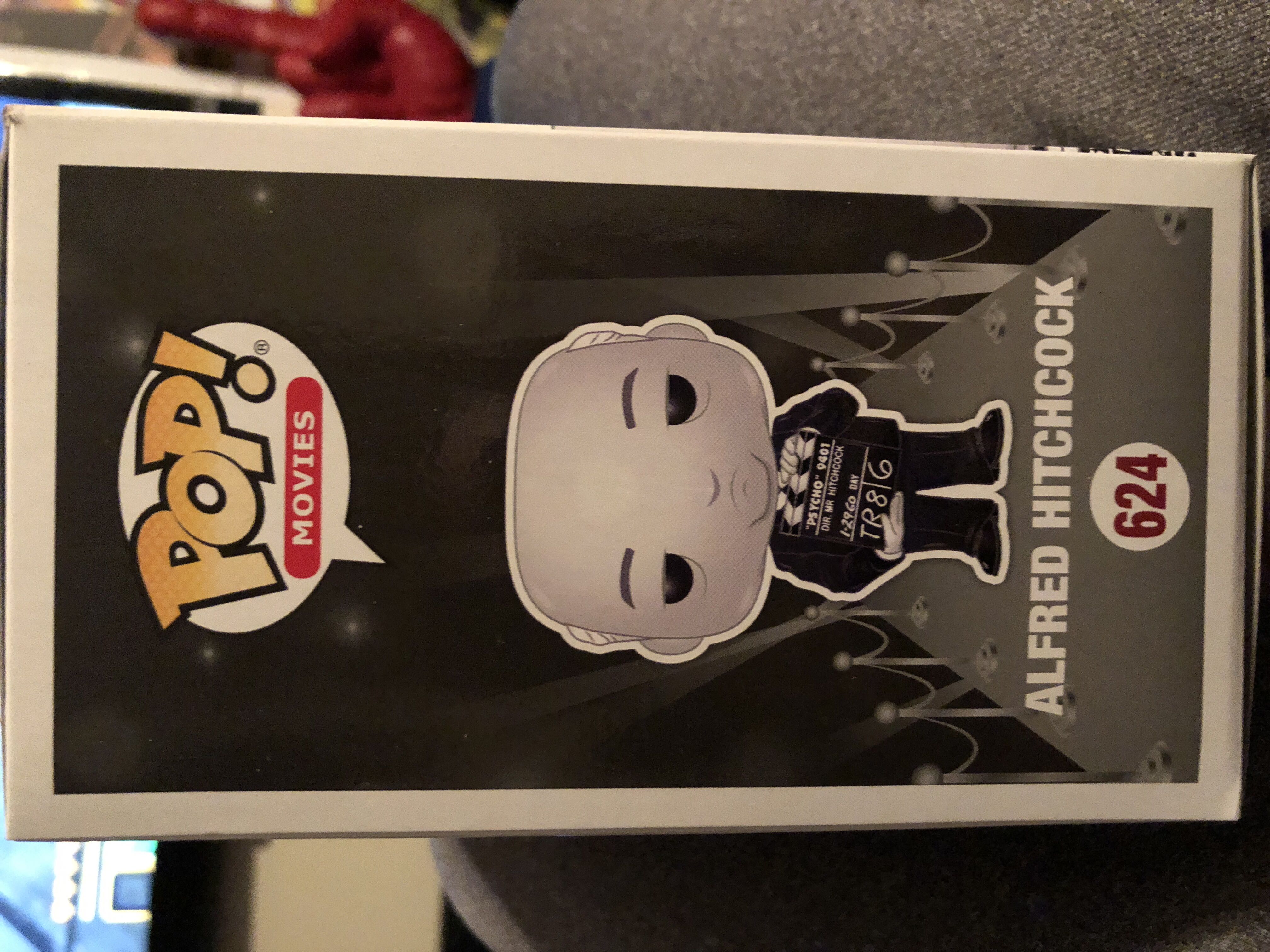 Alfred Hitchcock - Directors vinyl figure collectible [Barcode 889698331838] - Main Image 3